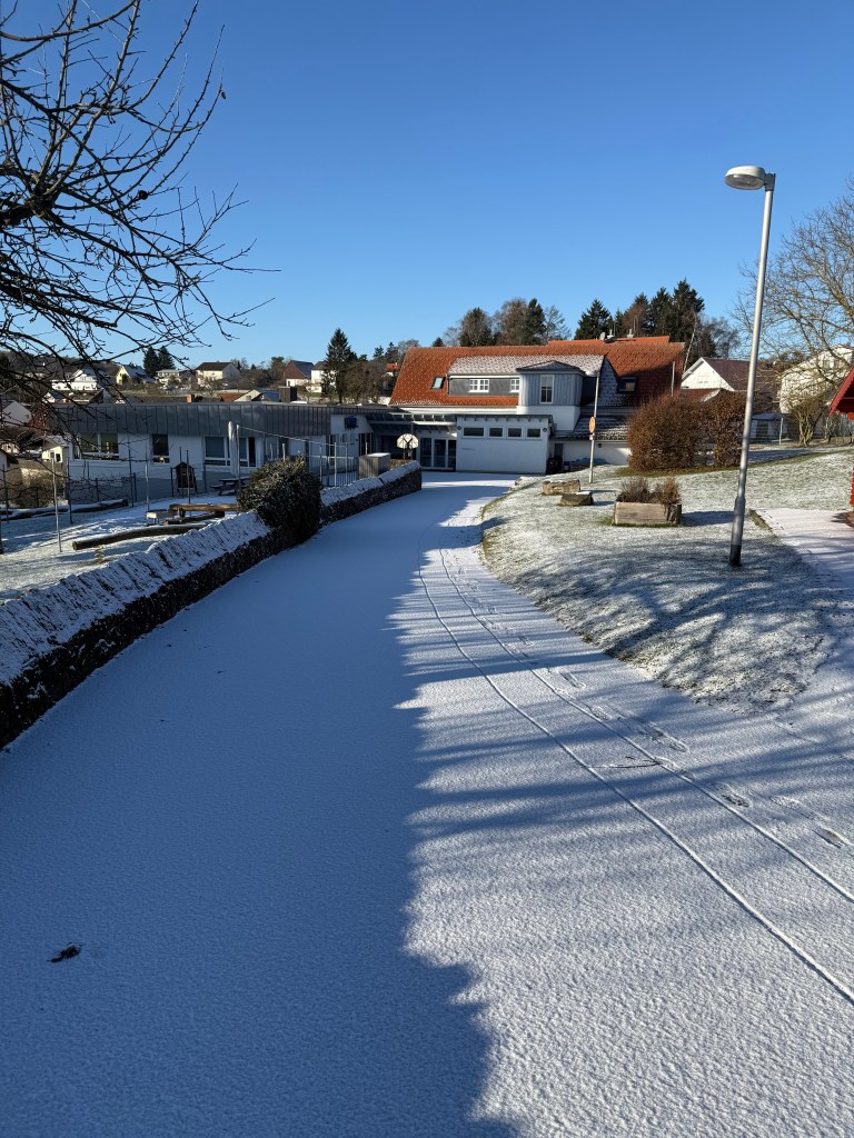 Dieses Bild hat ein leeres Alt-Attribut. Der Dateiname ist IMG_2664-768x1024.jpeg